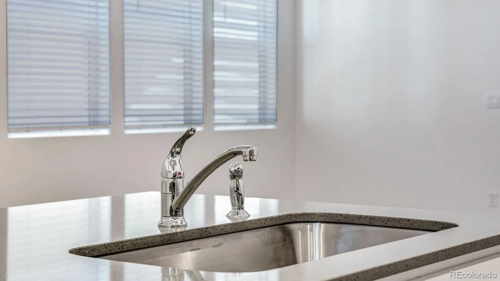 03262026004620 1600 18