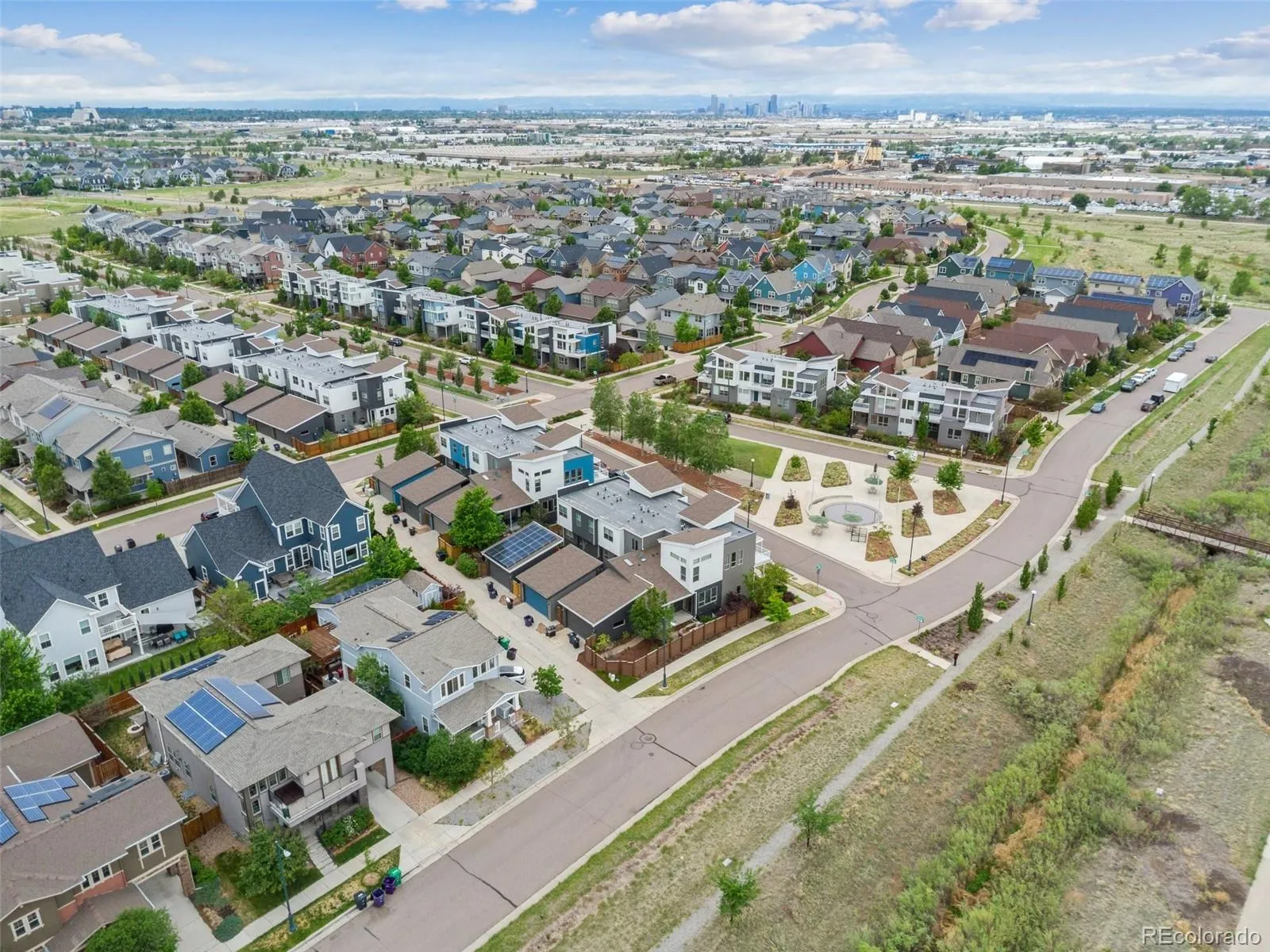 5548 Valentia Court Denver CO 80238 | MLS #REC6519971 05222026221840 1600 37