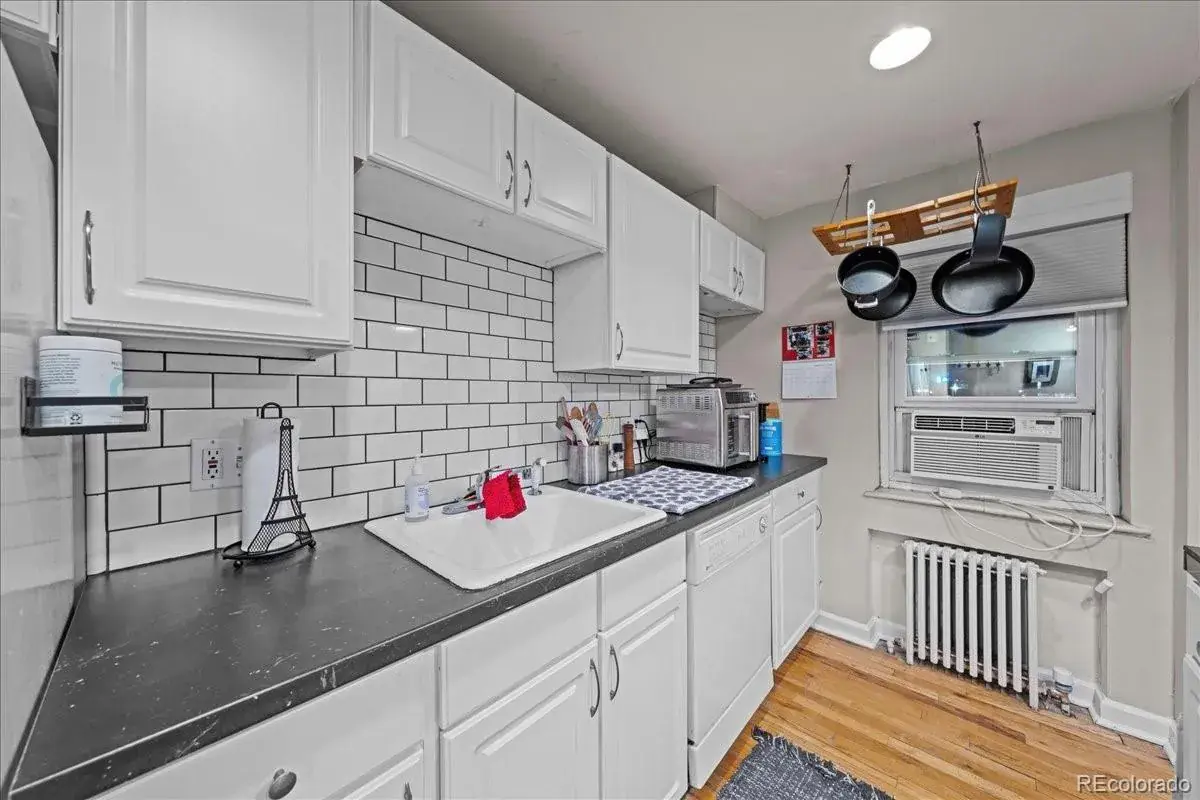 505 N Logan Street #11 Denver CO 80203 MLS #REC6520588 02172026213647 1200 11