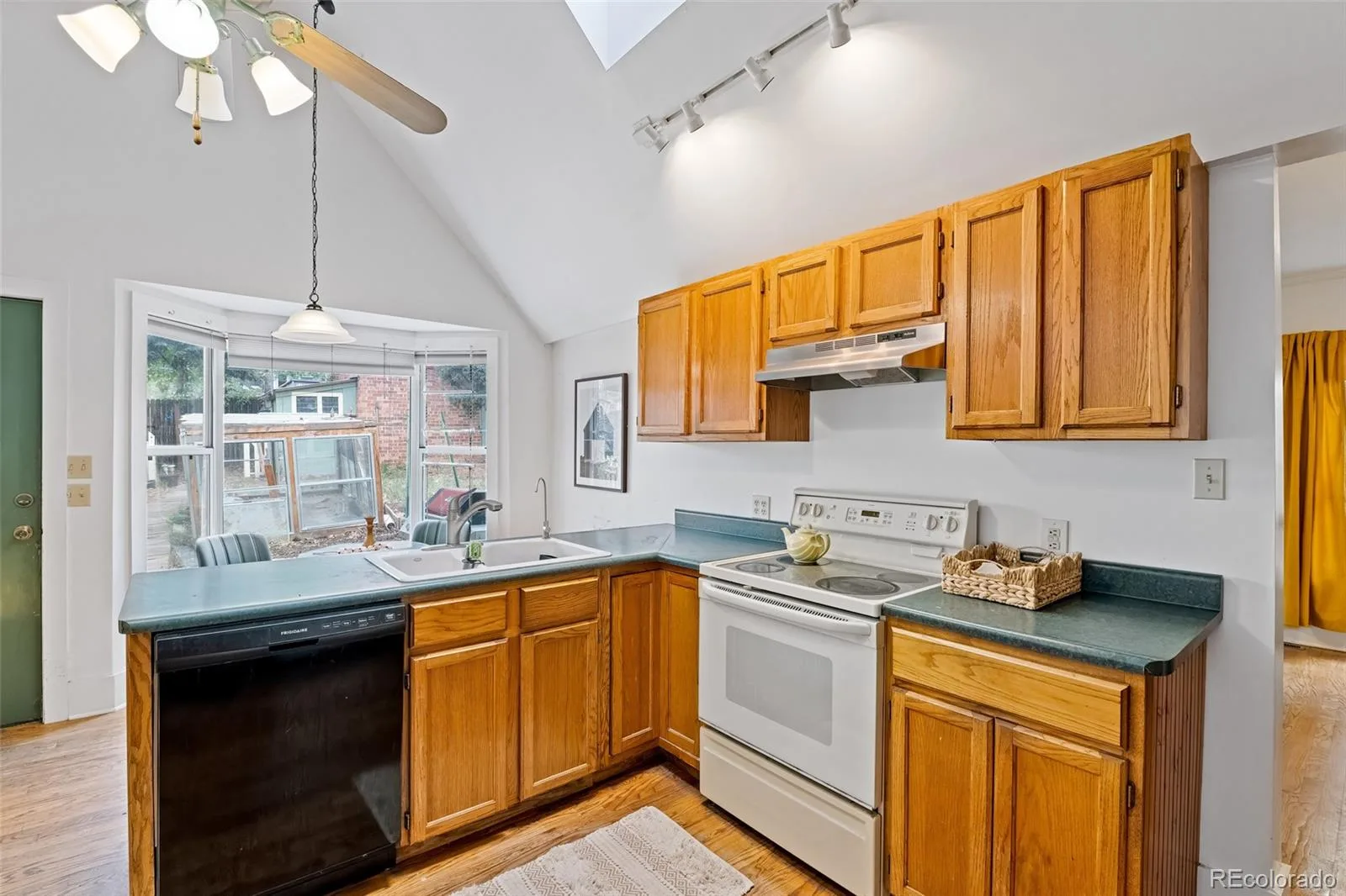 1419 Ford Street Golden CO 80401 | MLS #REC6520969 08132026220015 1600 16