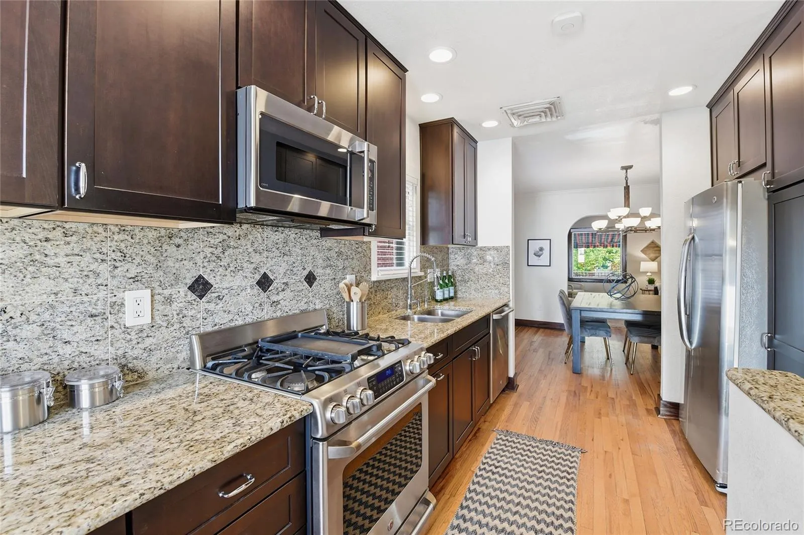 662 S Washington S Street Denver CO 80209 MLS #REC6522809 05142026075325 1600 16