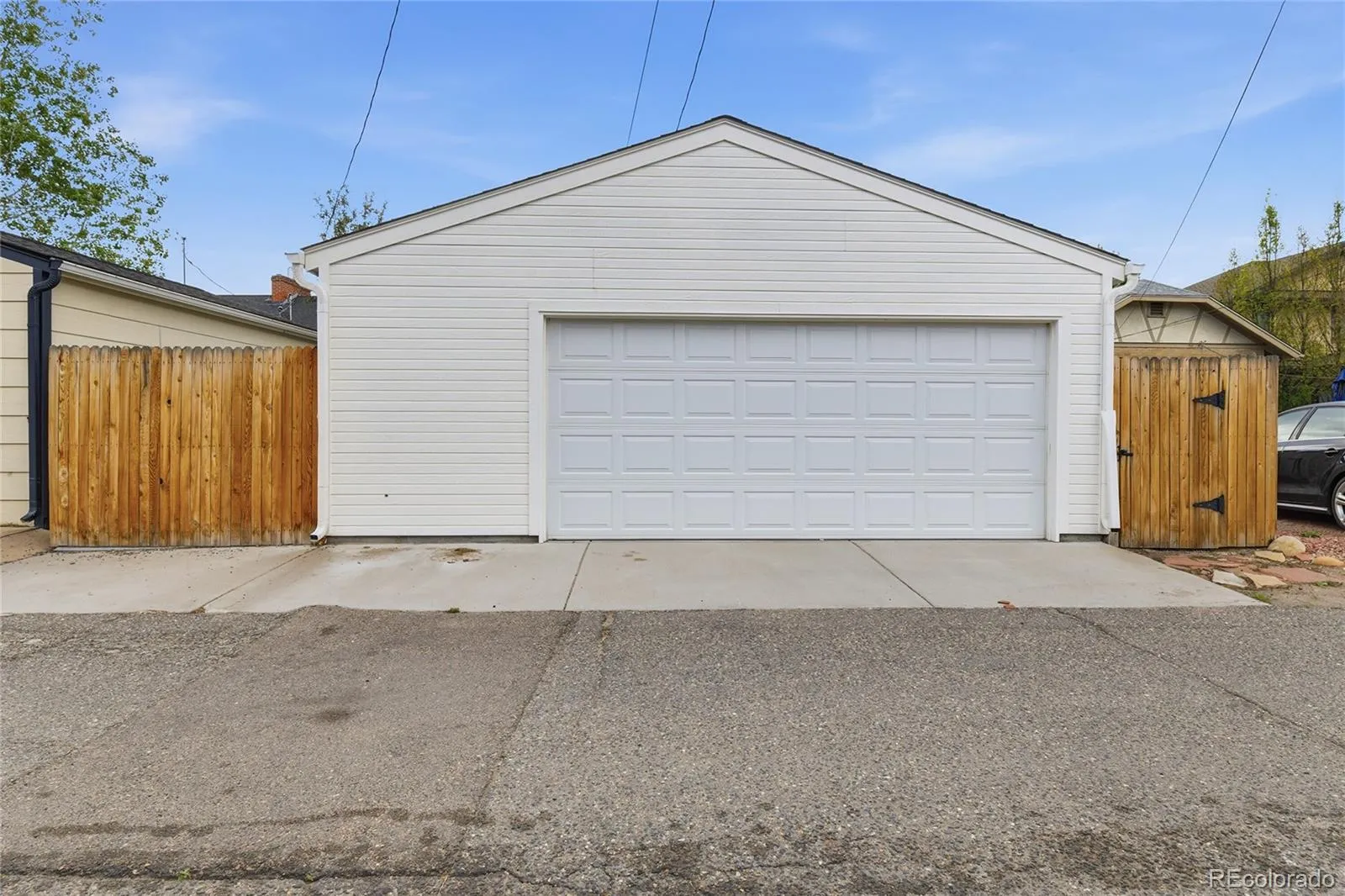 662 S Washington S Street Denver CO 80209 MLS #REC6522809 05142026075325 1600 35