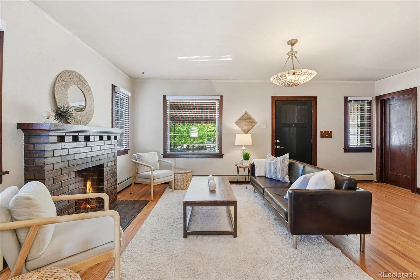 662 S Washington S Street Denver CO 80209 MLS #REC6522809 05142026075325 1600 8