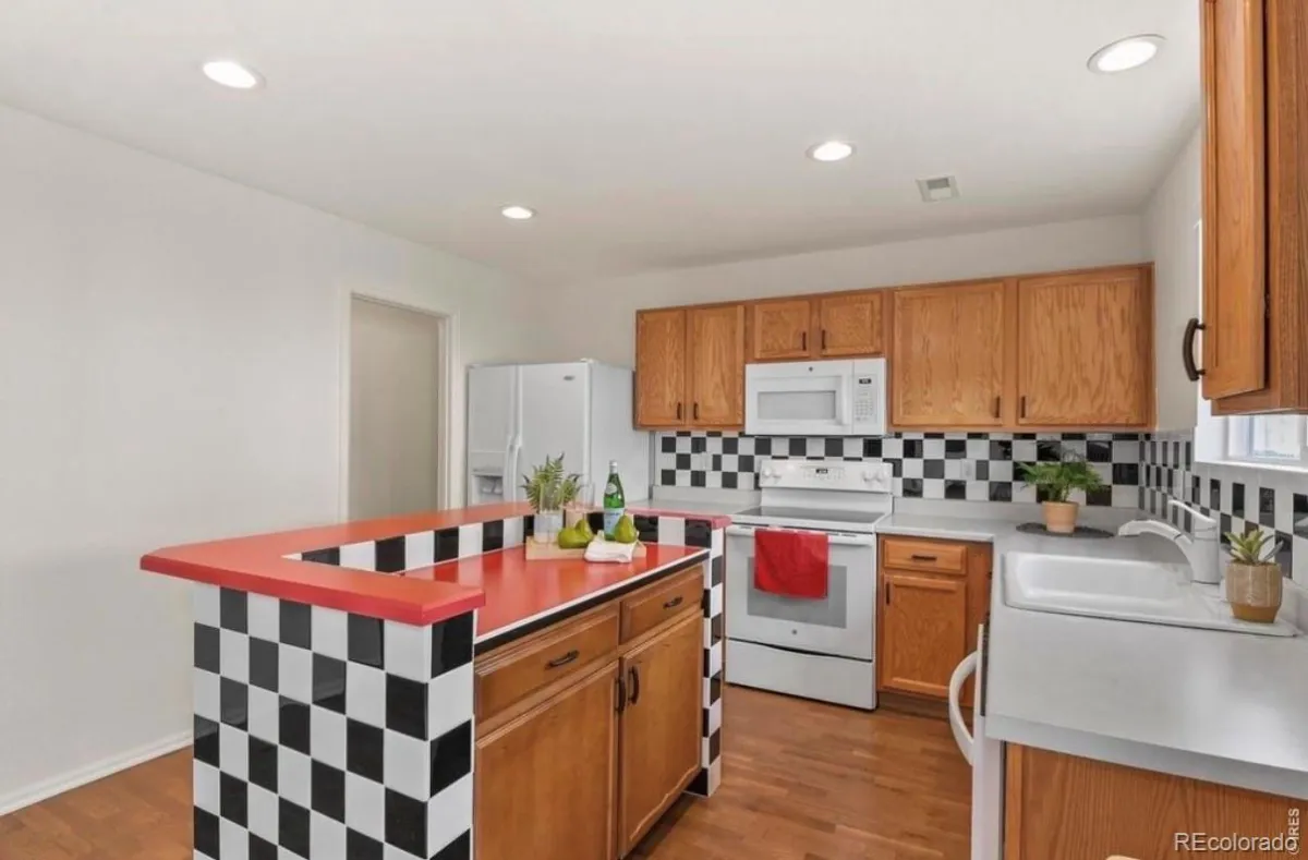 4669 S Swadley Way Morrison CO 80465 | MLS #REC6523379 04102026230726 1200 15