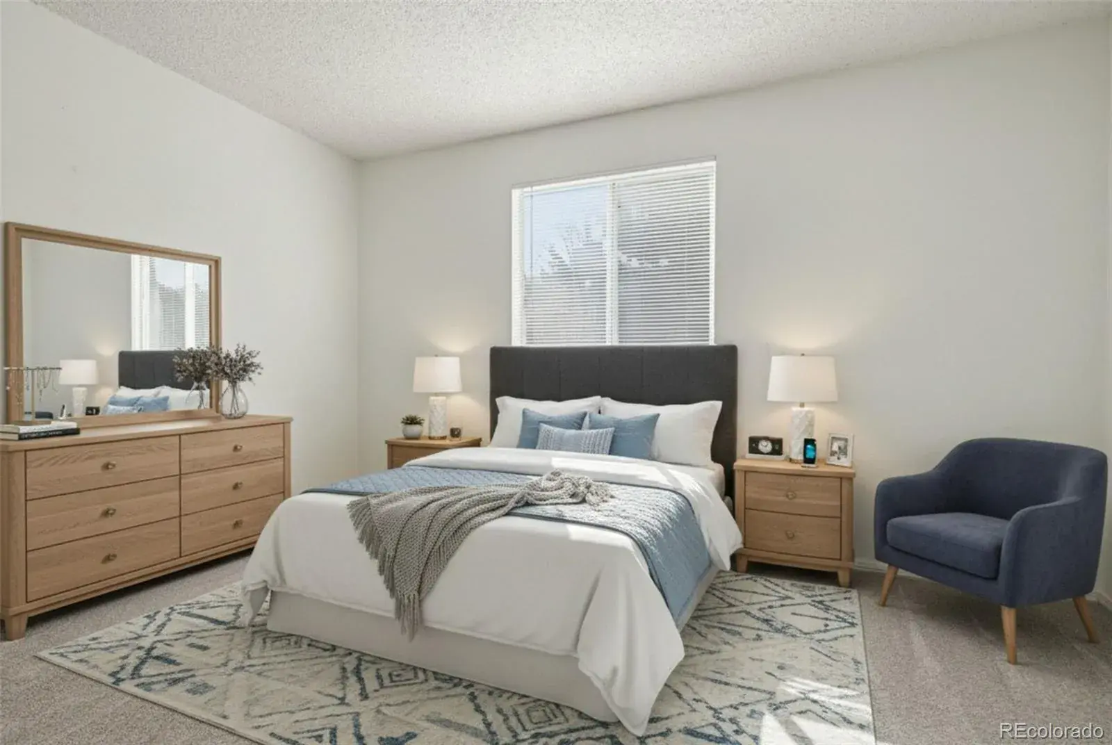 17681 E Loyola Drive #E Aurora CO 80013 MLS #REC6524003 02102026040530 1600 10