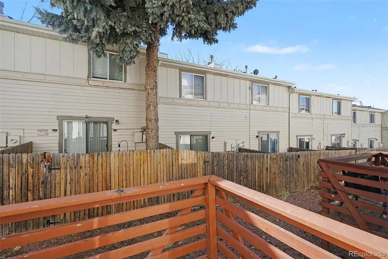 17681 E Loyola Drive #E Aurora CO 80013 MLS #REC6524003 02102026040530 1600 30
