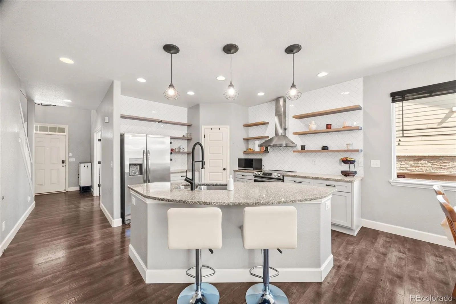 484 N Jamestown Way Aurora CO 80018 | MLS #REC6524326 07172026002613 1600 10