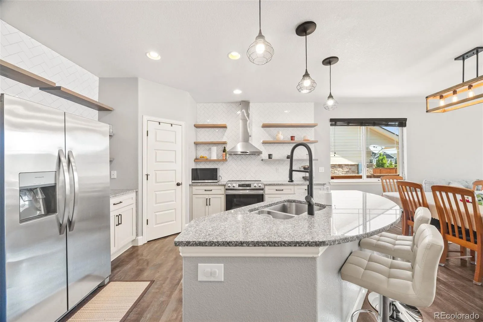484 N Jamestown Way Aurora CO 80018 | MLS #REC6524326 07172026002613 1600 11