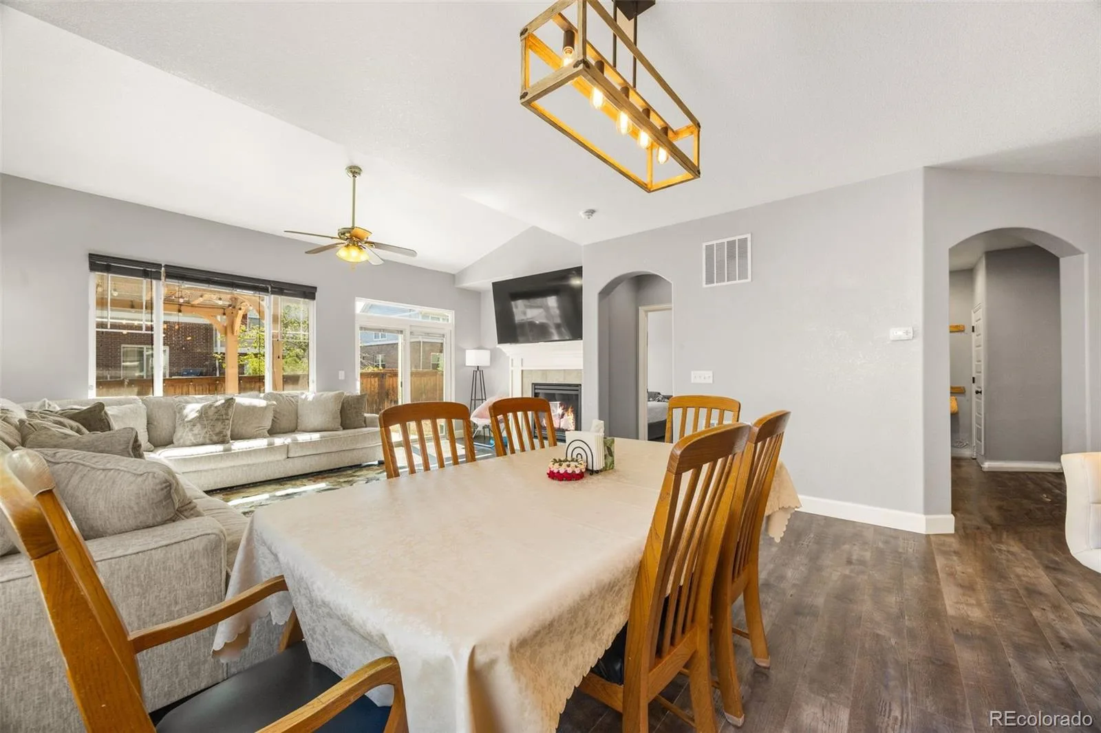 484 N Jamestown Way Aurora CO 80018 | MLS #REC6524326 07172026002613 1600 14
