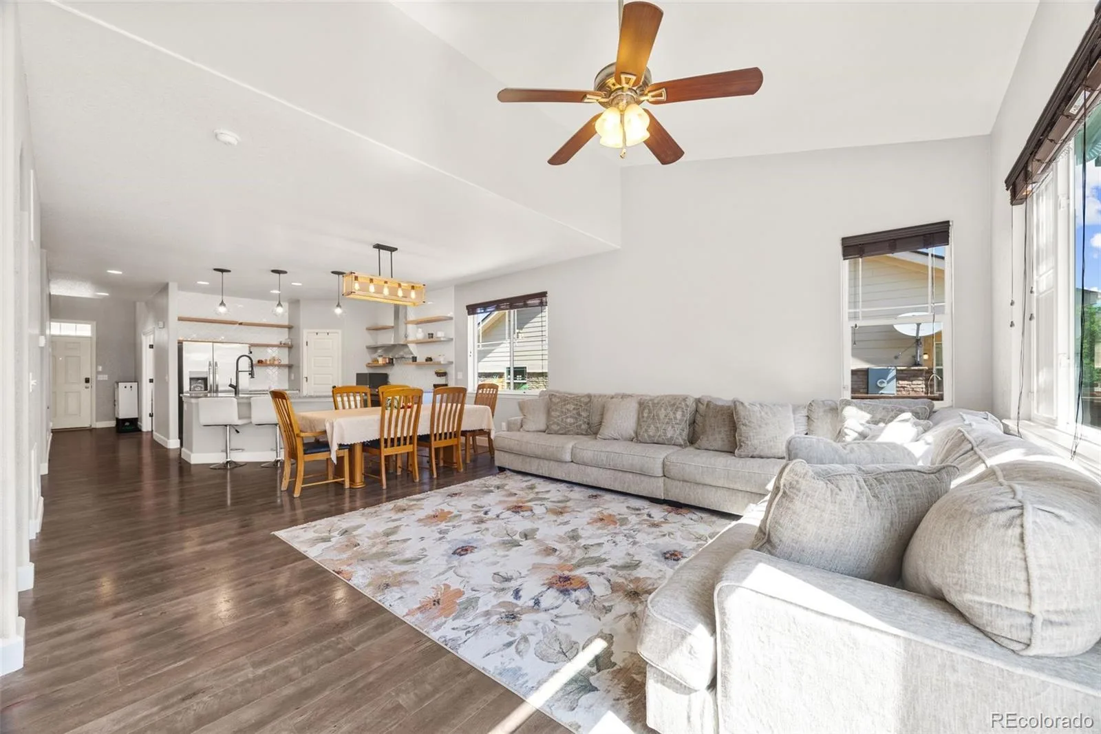 484 N Jamestown Way Aurora CO 80018 | MLS #REC6524326 07172026002613 1600 20