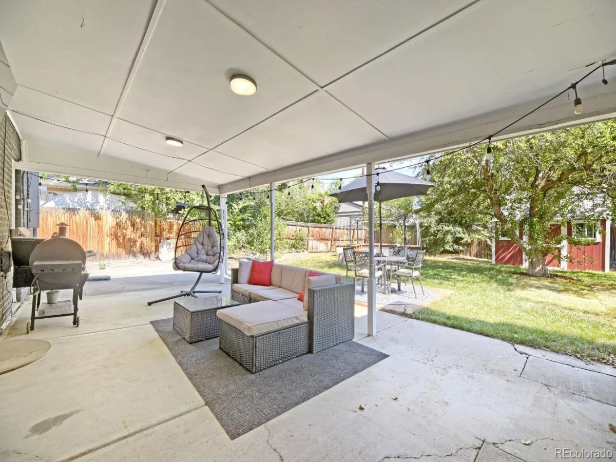 3325 W Arlington Avenue Littleton CO 80123 | MLS #REC6525636 07312026154119 1200 22