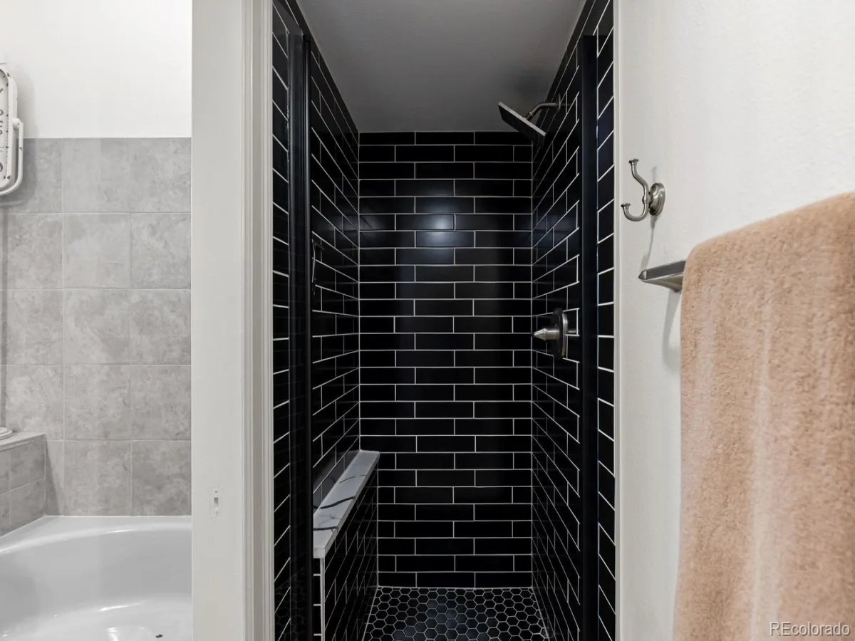 2685 S Dayton Way #138 Denver CO 80231 MLS #REC6525824 06232026002336 1200 25