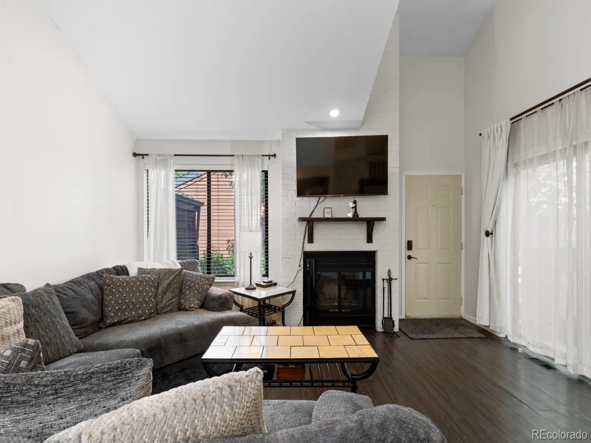 2685 S Dayton Way #138 Denver CO 80231 MLS #REC6525824 06232026002336 1200 3