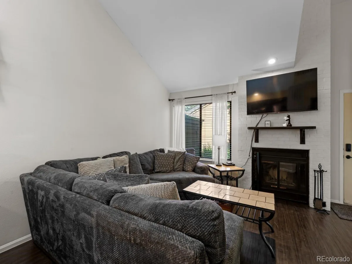 2685 S Dayton Way #138 Denver CO 80231 MLS #REC6525824 06232026002336 1200 6