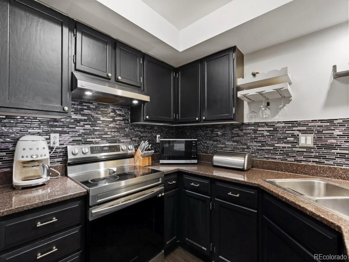 2685 S Dayton Way #138 Denver CO 80231 MLS #REC6525824 06232026002336 1200 9