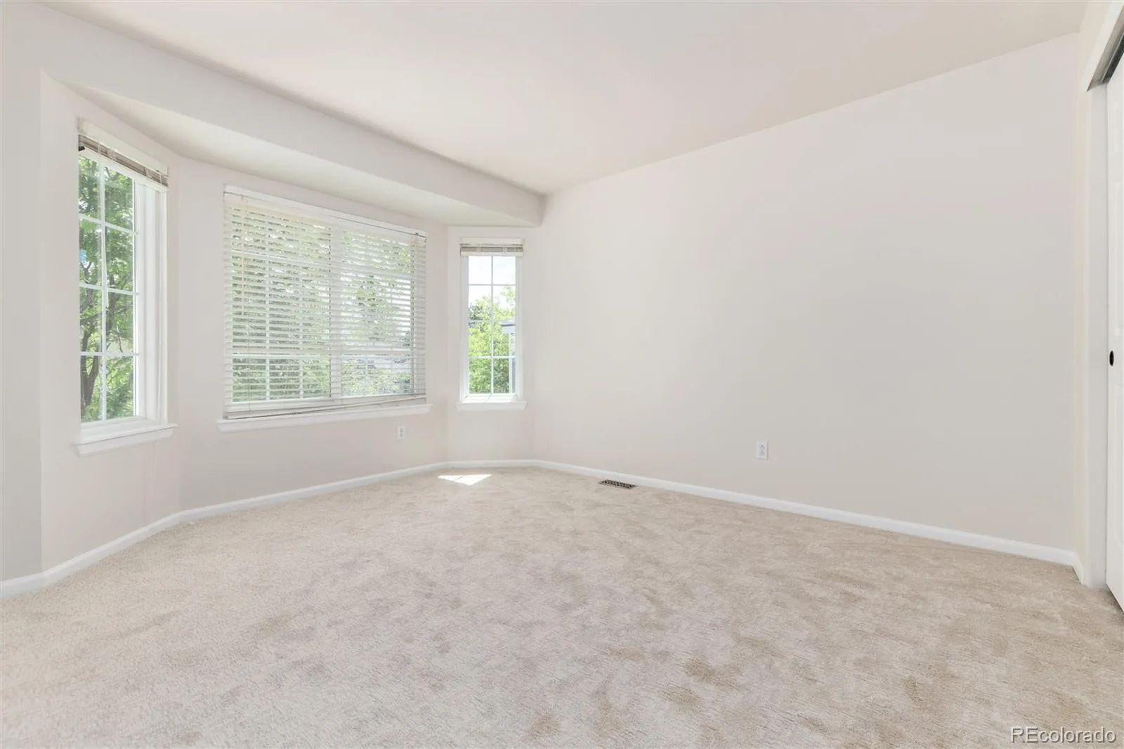 6945 Mountain Brush Circle Littleton CO 80130 MLS #REC6526060 07082026201222 1600 34