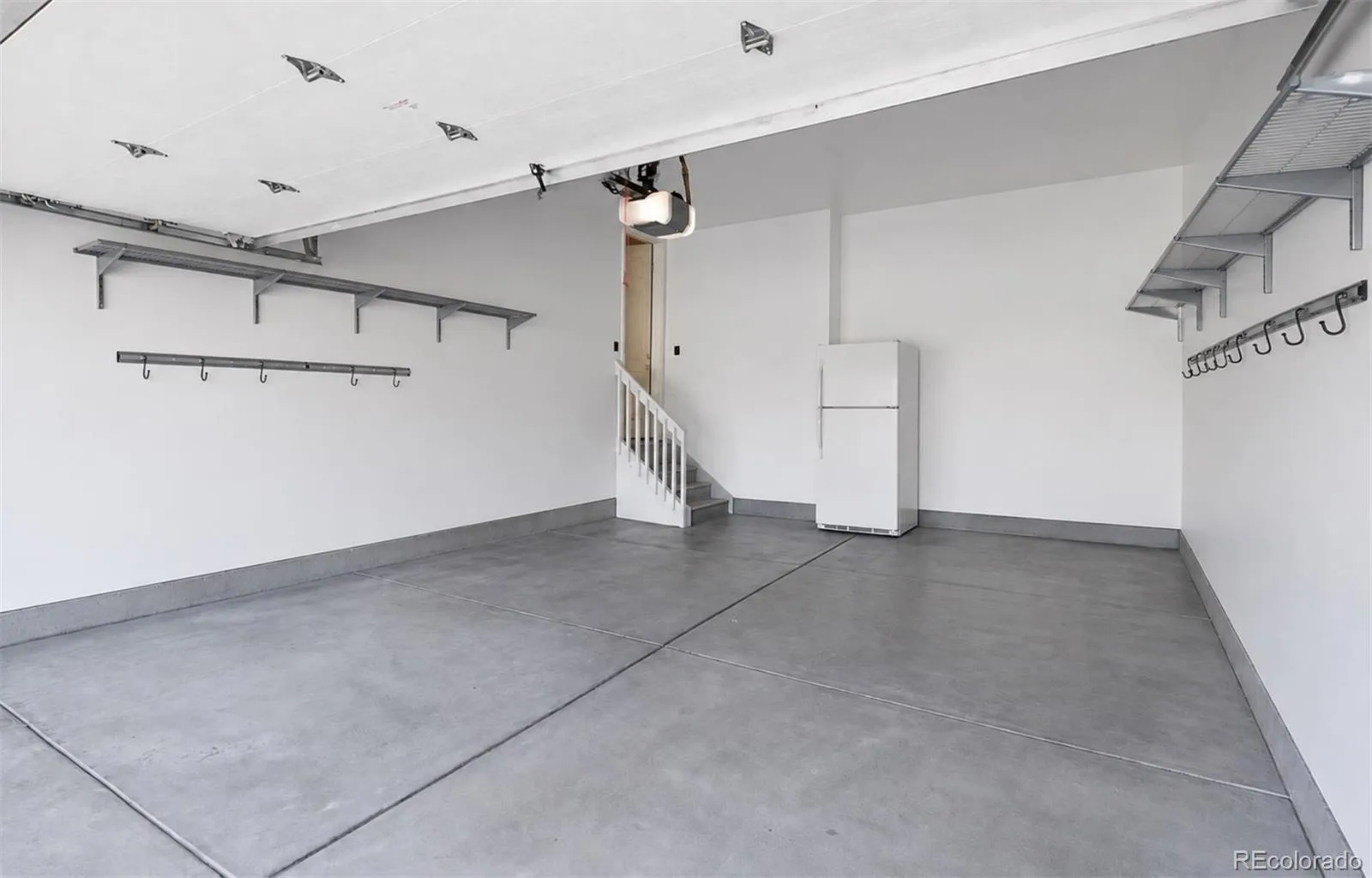 15169 W Harvard Circle Lakewood CO 80228 | MLS #REC6527355 08212026003053 1600 32