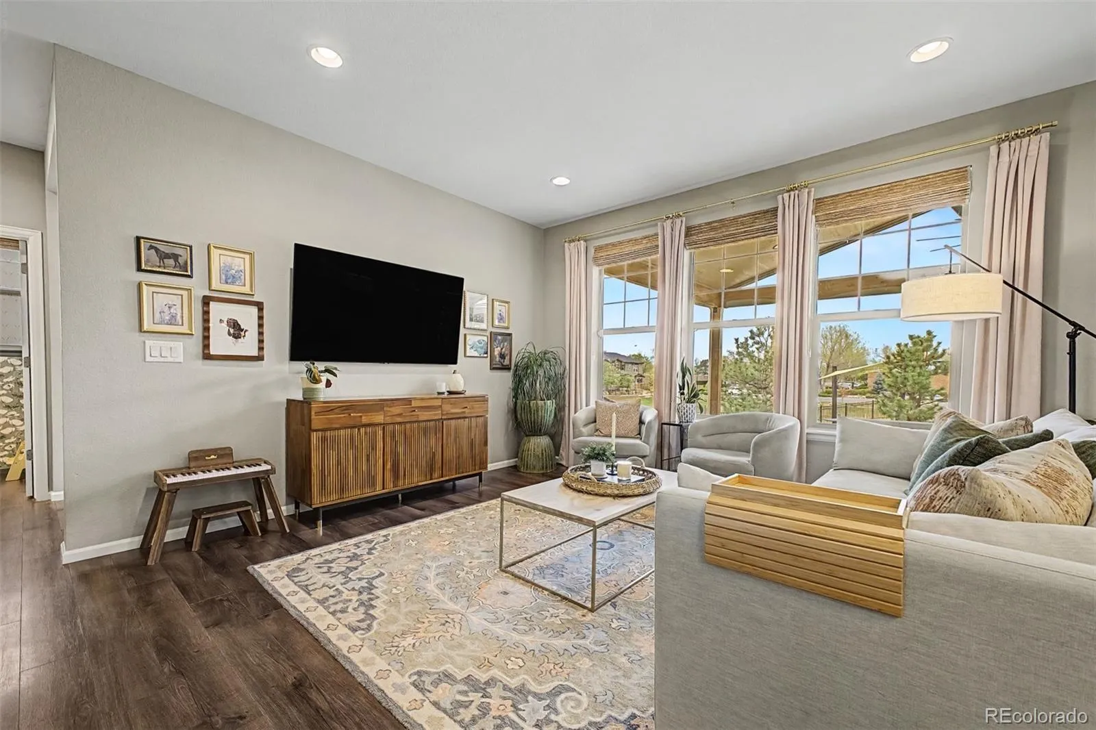 04162026204520 1600 11