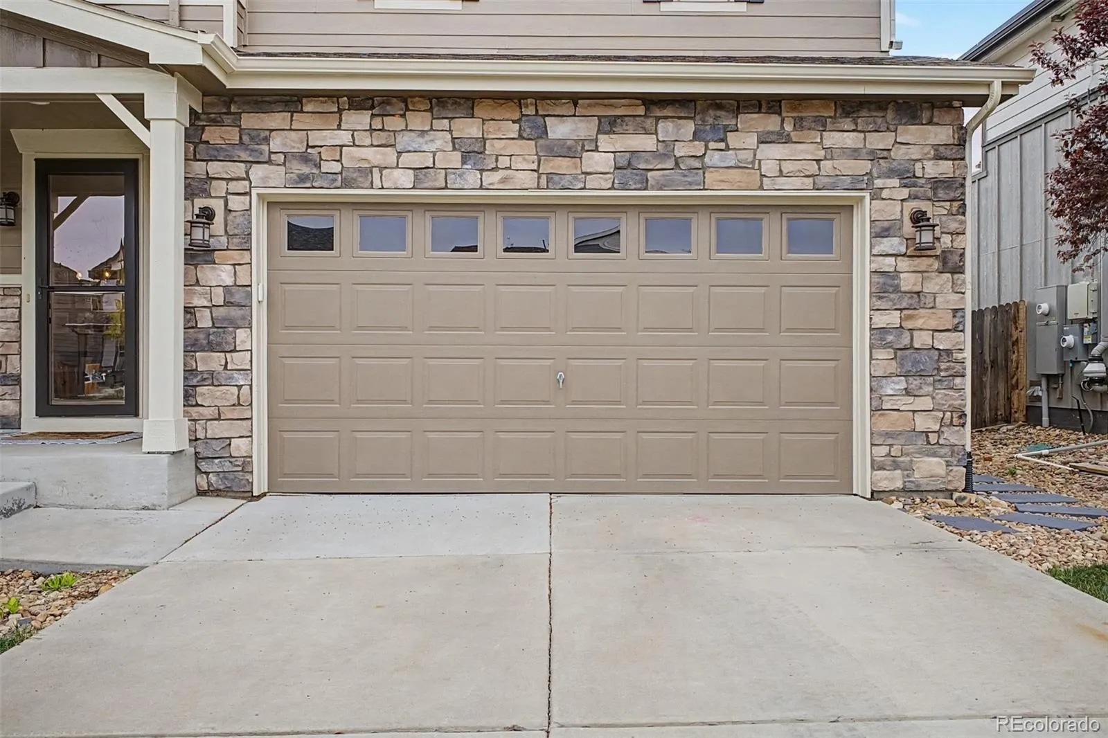 04162026204520 1600 3