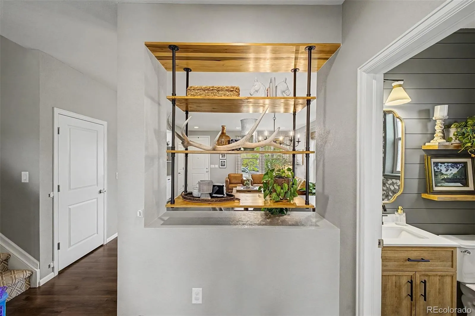 04162026204520 1600 32