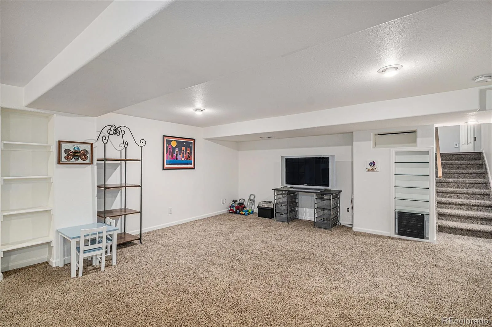 04032026220450 1600 28