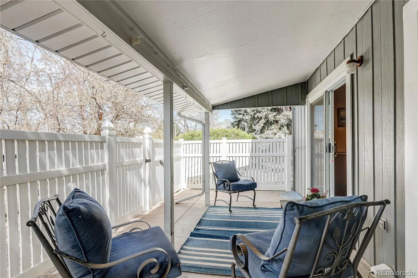 2738 S Xanadu Way Aurora CO 80014 MLS #REC6530999 04102026134738 1600 17