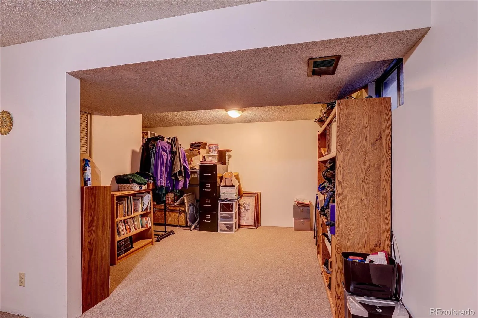 2738 S Xanadu Way Aurora CO 80014 MLS #REC6530999 04102026134738 1600 33