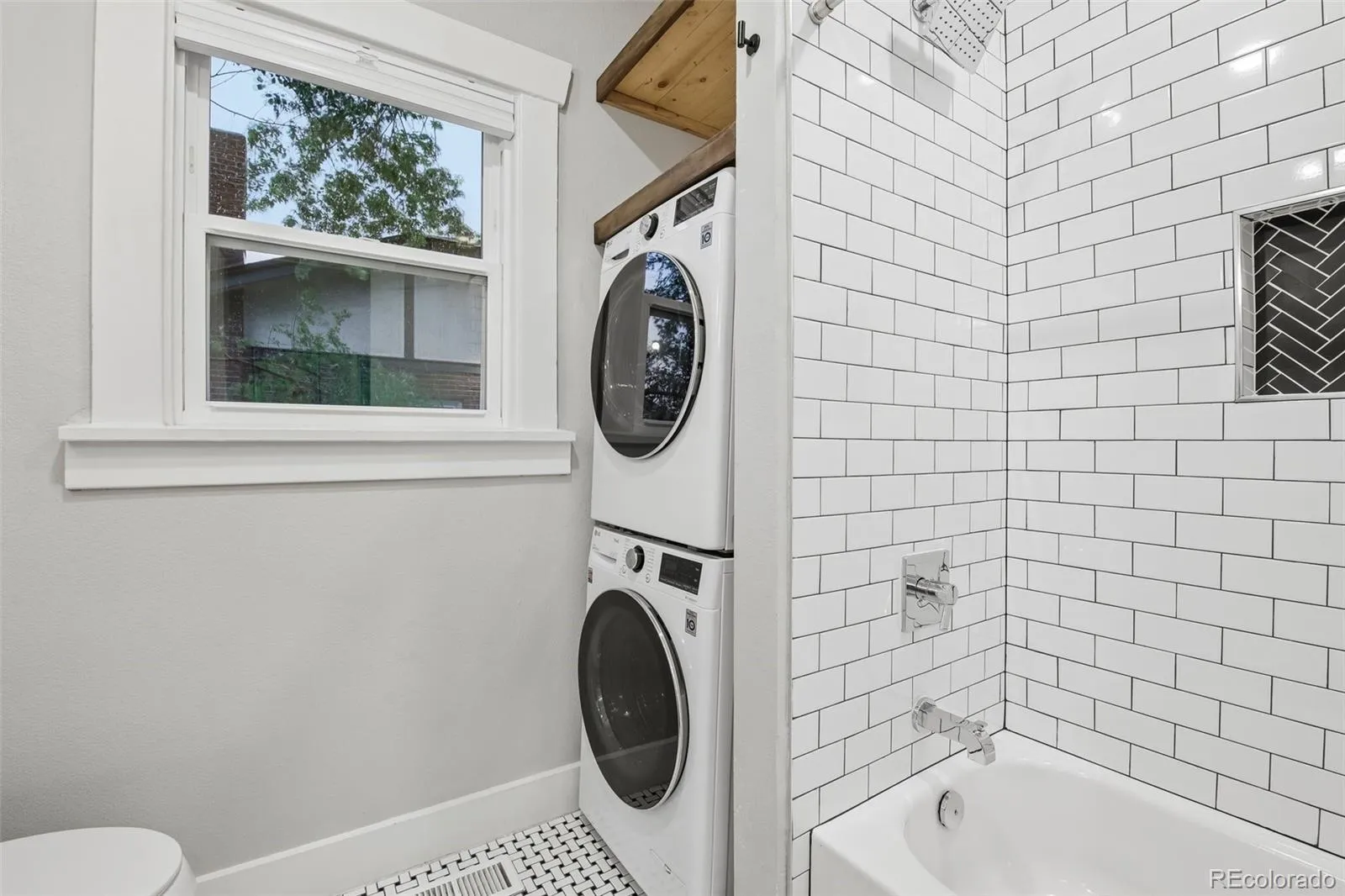 1240 Harrison Street Denver CO 80206 MLS #REC6531024 05092026021015 1600 21