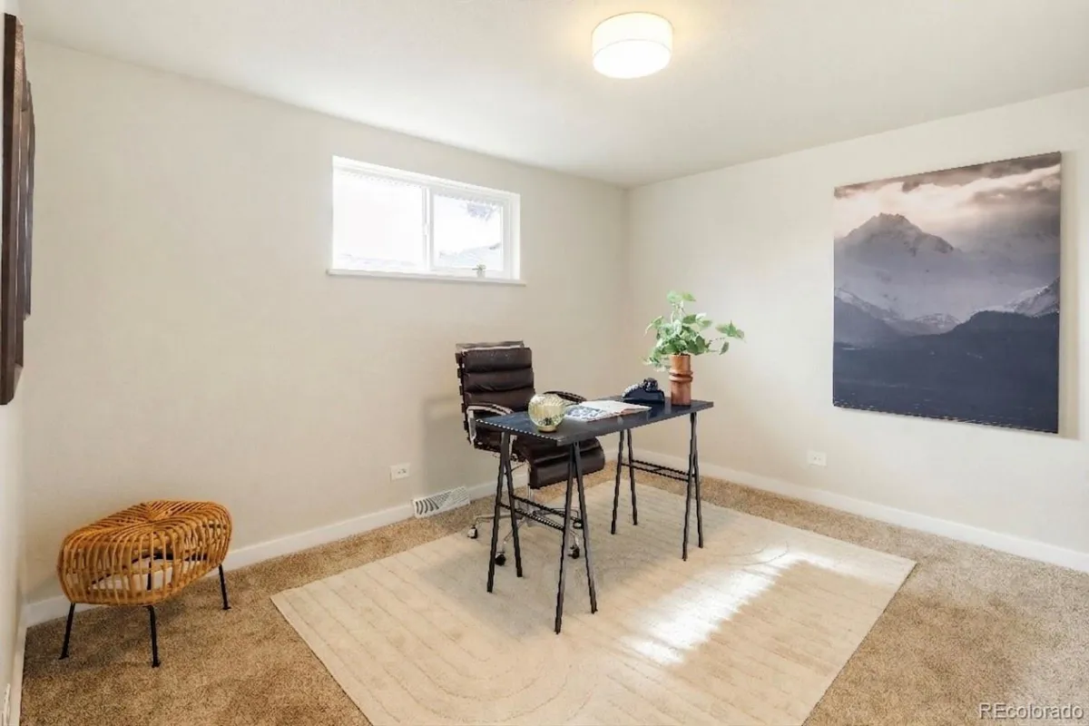 6160 W 17th Avenue #3 Lakewood CO 80214 MLS #REC6532320 05022026162228 1200 21