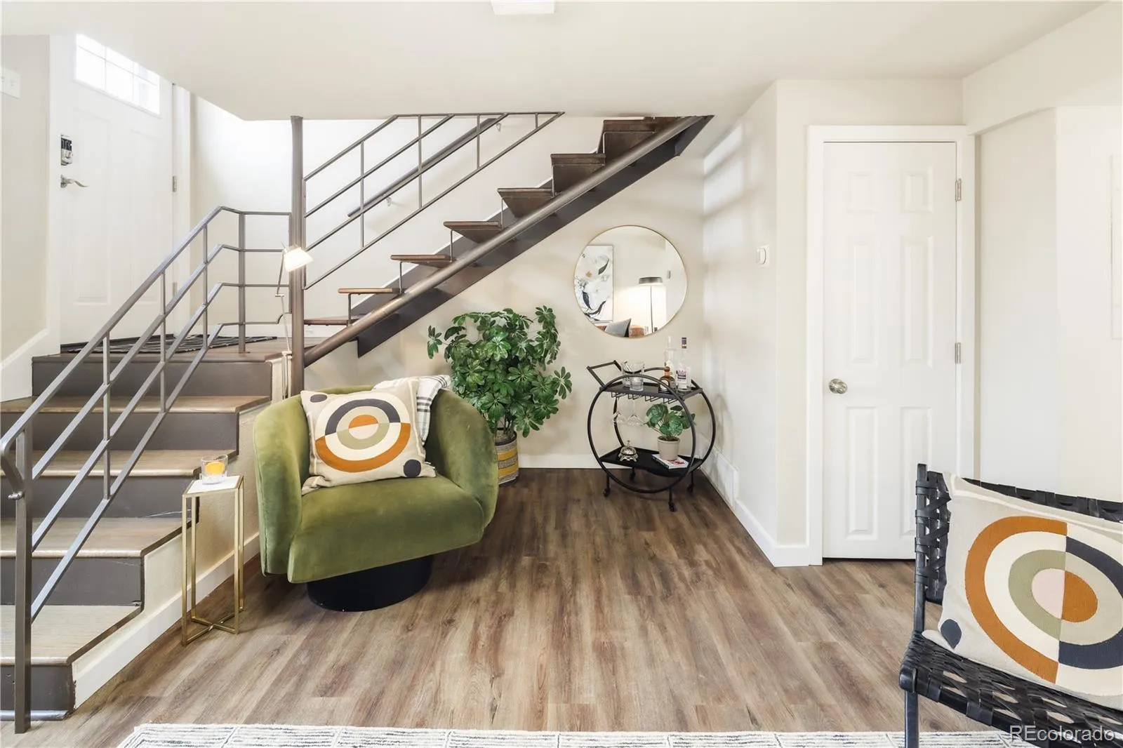 6160 W 17th Avenue #3 Lakewood CO 80214 MLS #REC6532320 05022026162228 1600 18