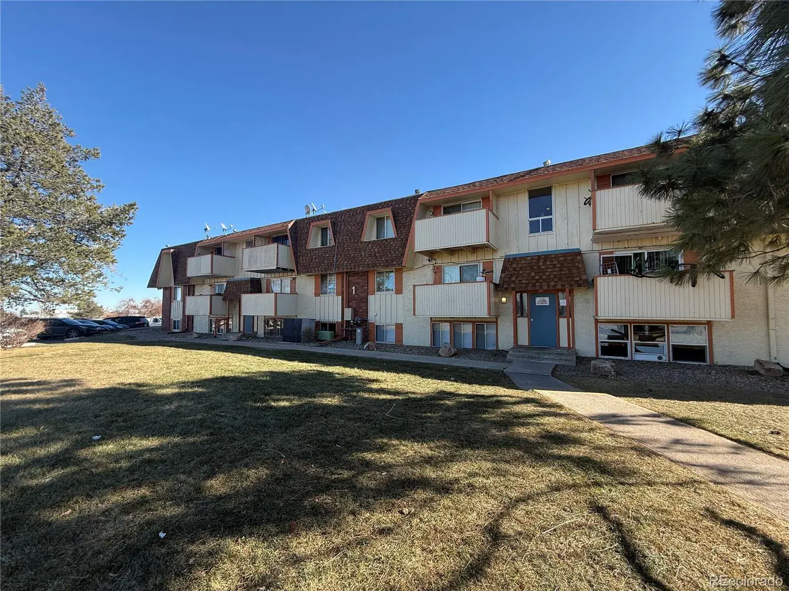 10211 Ura Lane #1-107 Thornton CO 80260 | MLS #REC6539313 01222026005452 1600 1