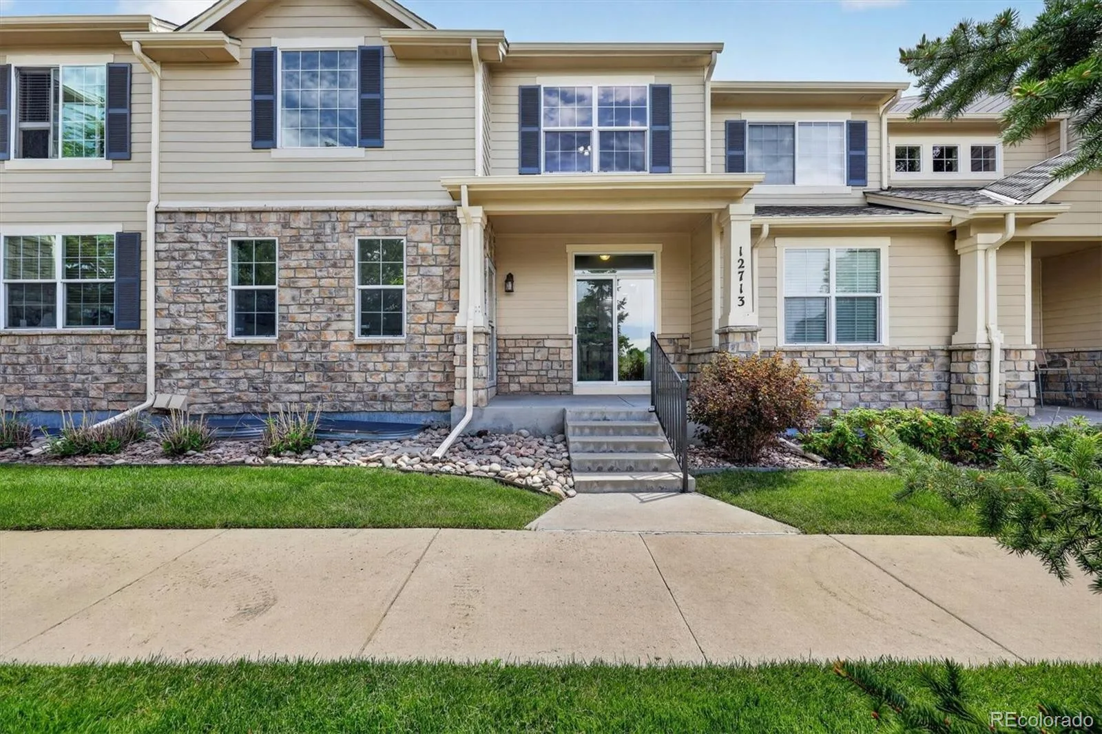 12713 W Bowles Place Littleton CO 80127 | MLS #REC6540519 05302026012057 1600 37