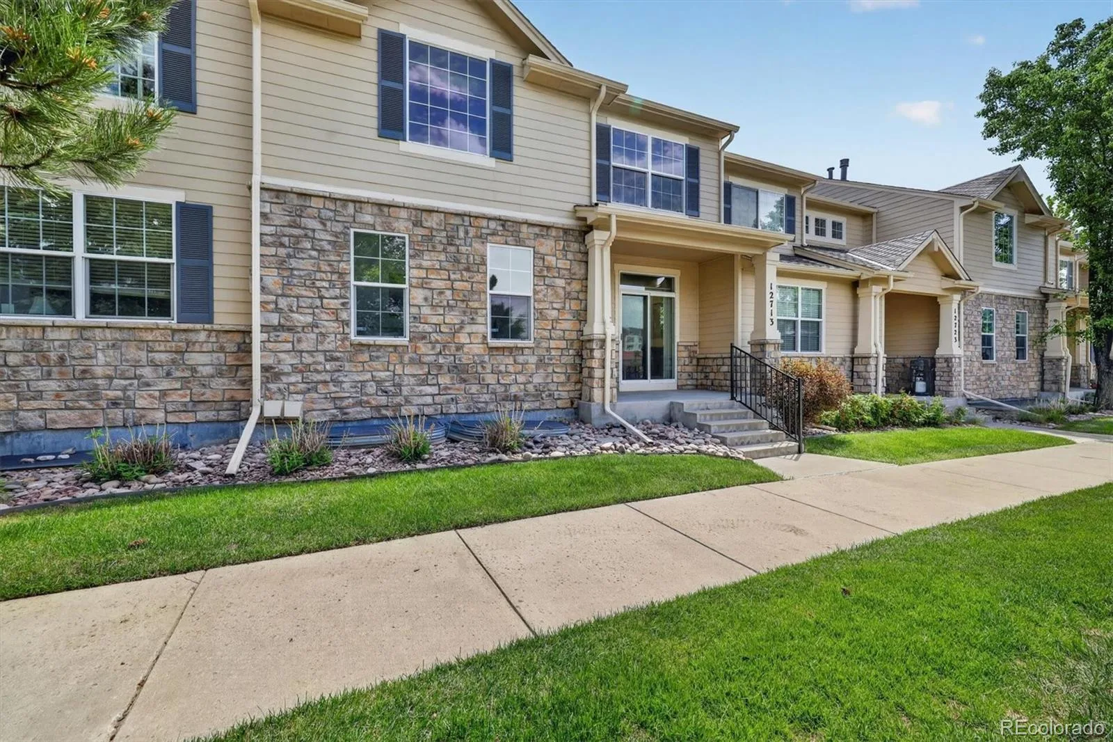 12713 W Bowles Place Littleton CO 80127 | MLS #REC6540519 05302026012057 1600 39