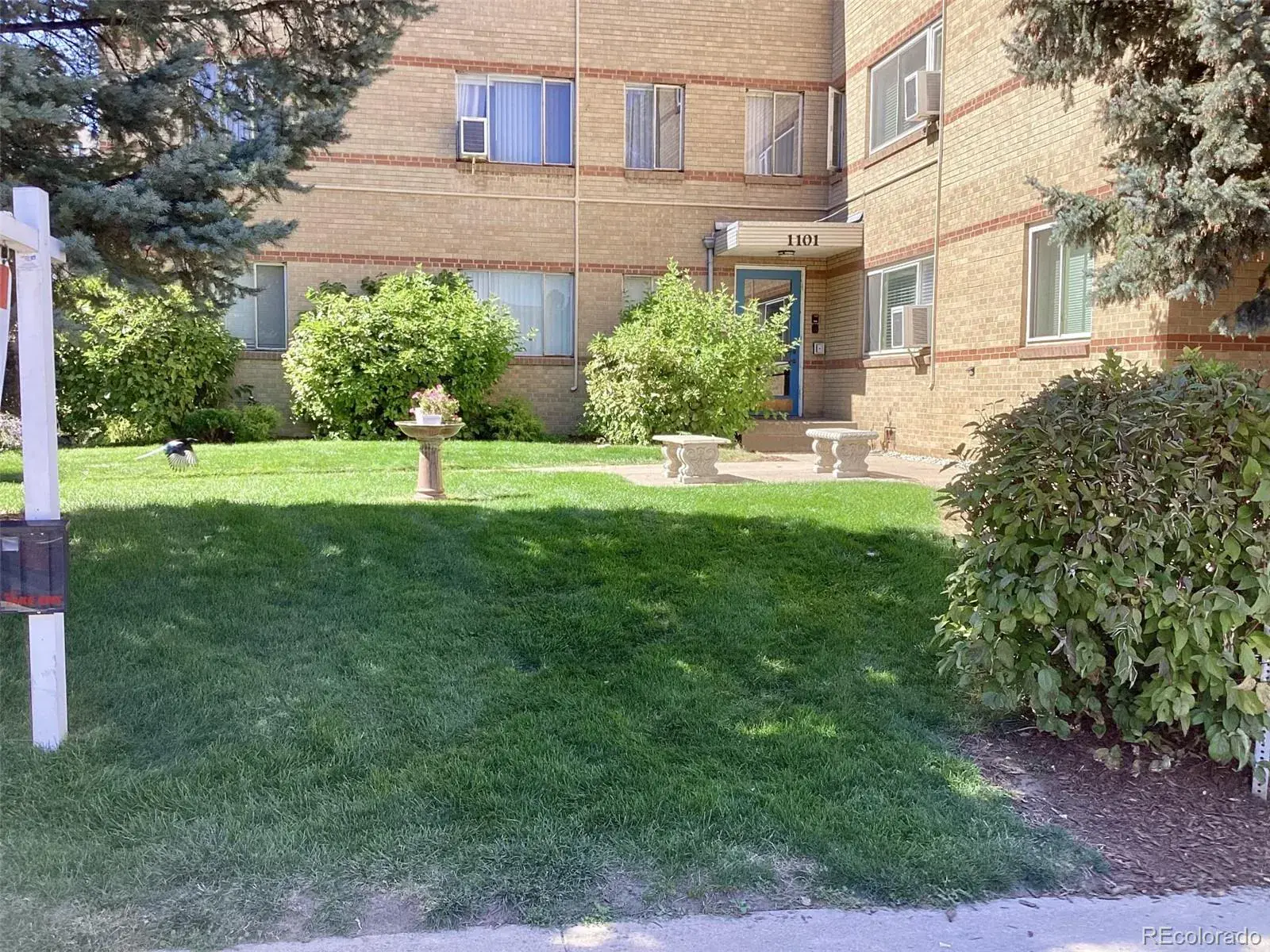 1101 Bellaire Street #108 Denver CO 80220 MLS #REC6540667 02042026203456 1600 1