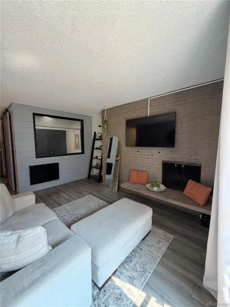 4110 Hale Parkway #2C Denver CO 80220 MLS #REC6541263 06242026234439 800 1