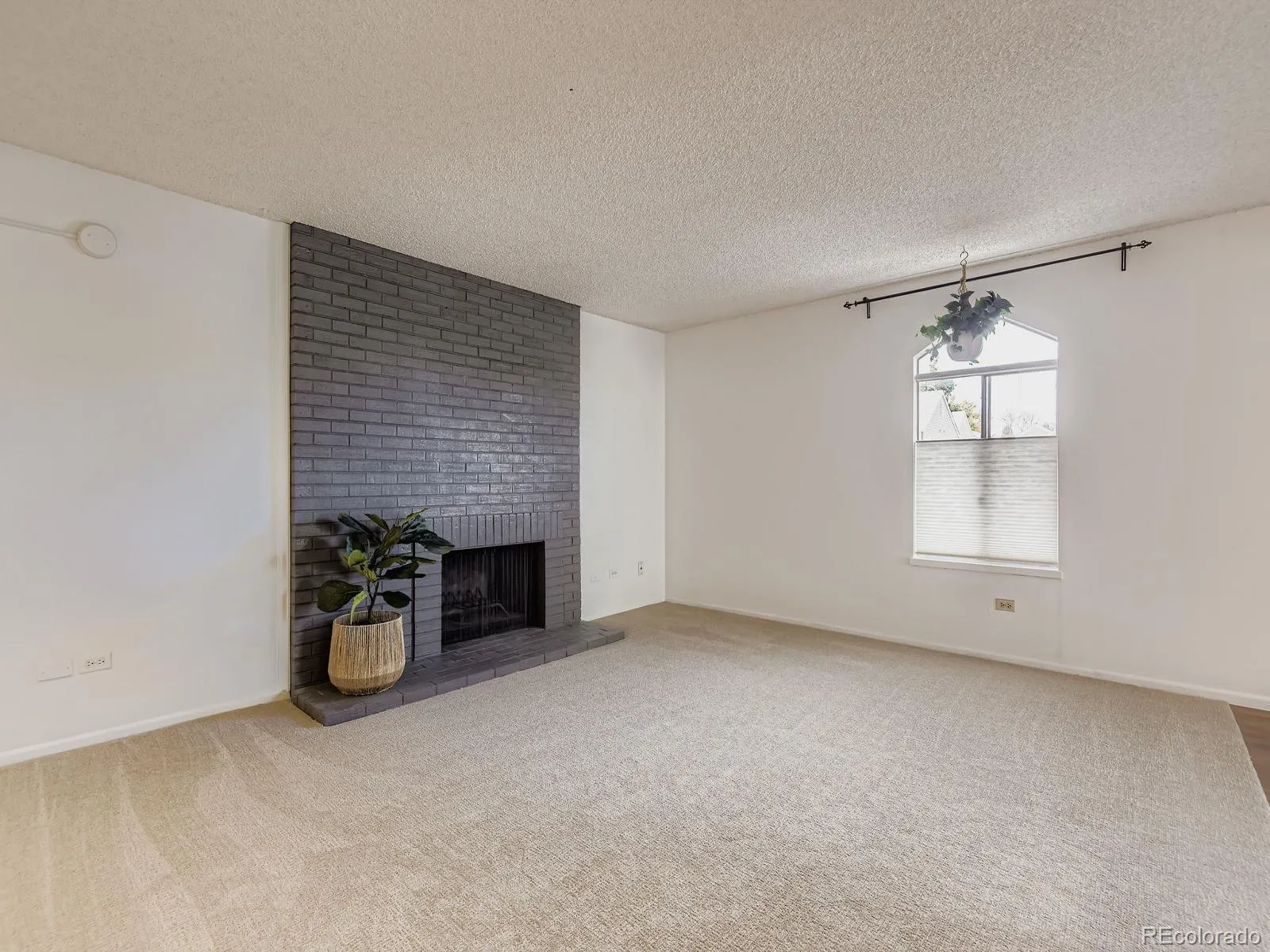 3323 S Monaco Street #D Denver CO 80222 MLS #REC6541823 05202026222608 1600 4