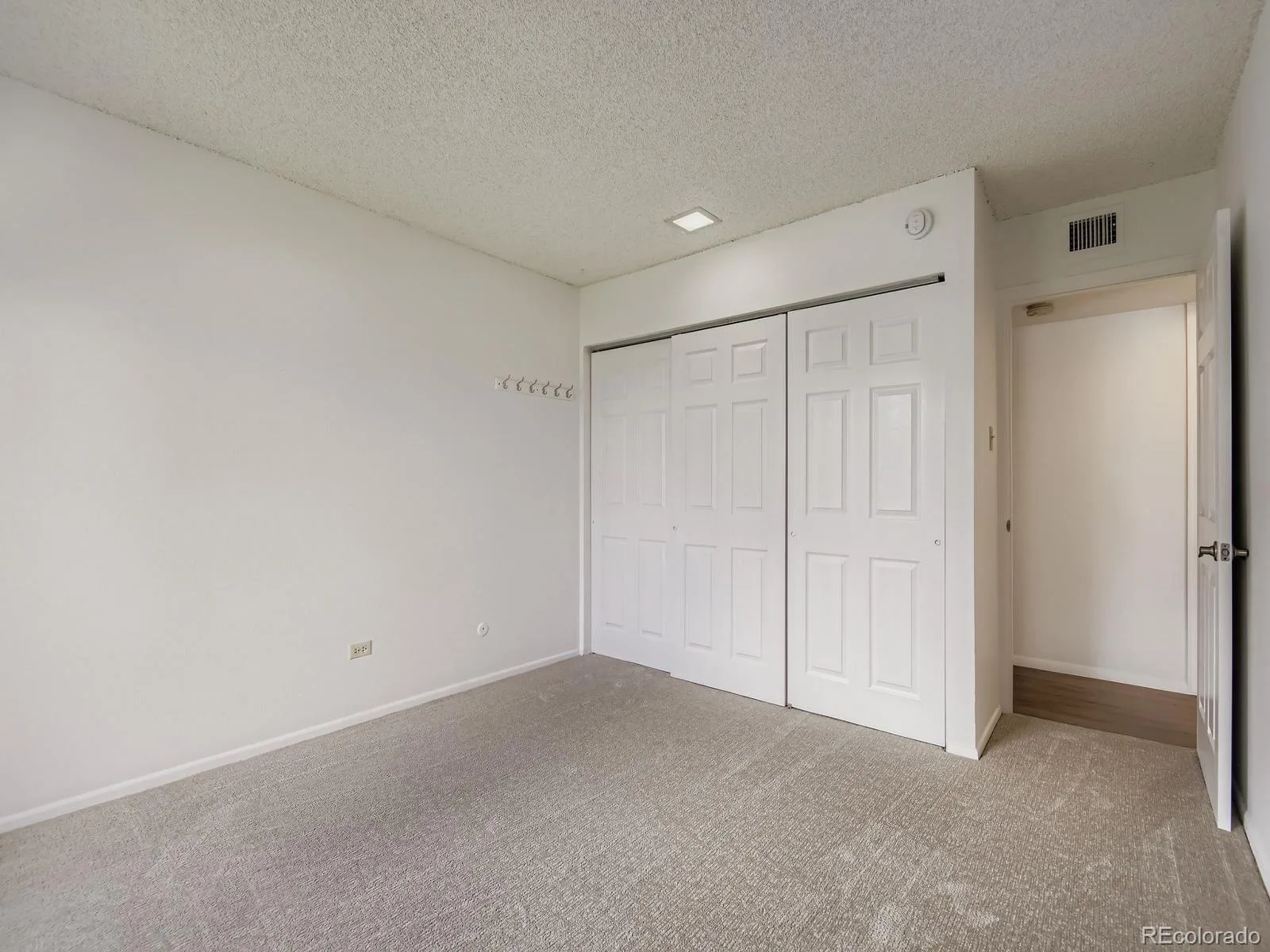 3323 S Monaco Street #D Denver CO 80222 | MLS #REC6541823 08102026170639 1600 16