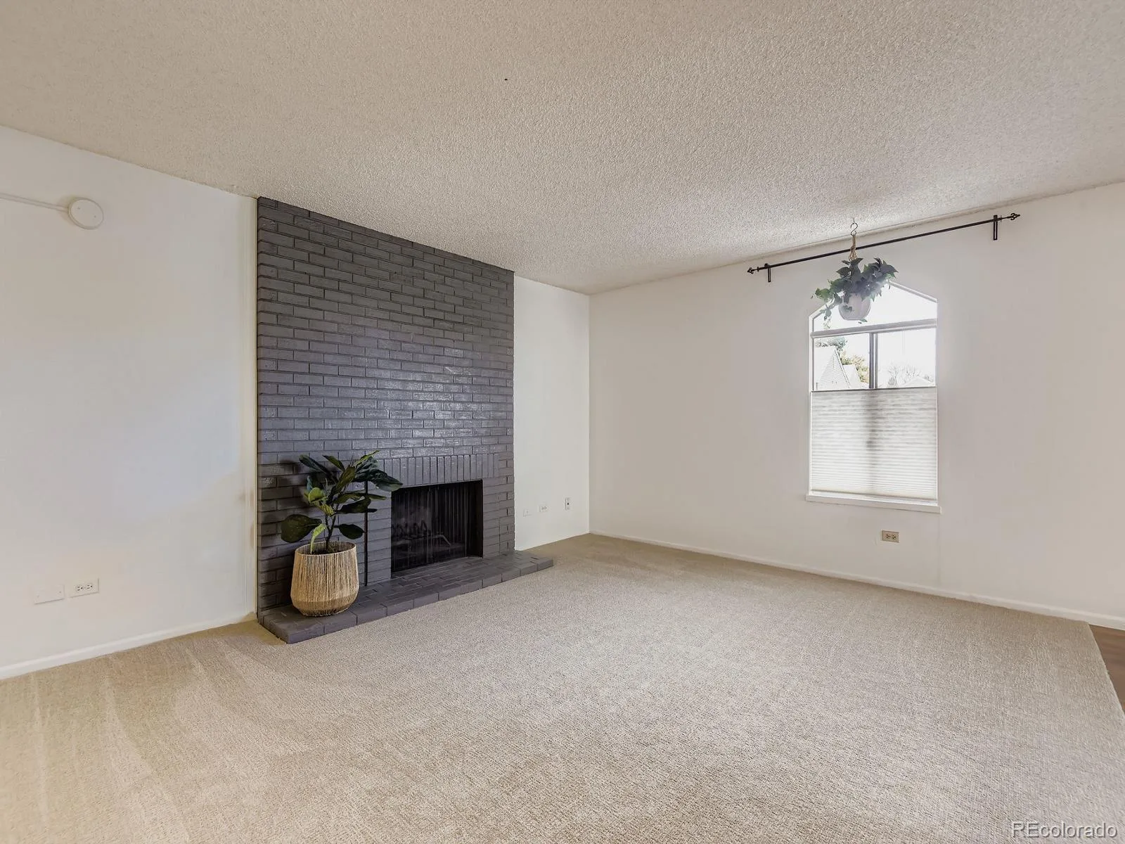 3323 S Monaco Street #D Denver CO 80222 | MLS #REC6541823 08102026170639 1600 3