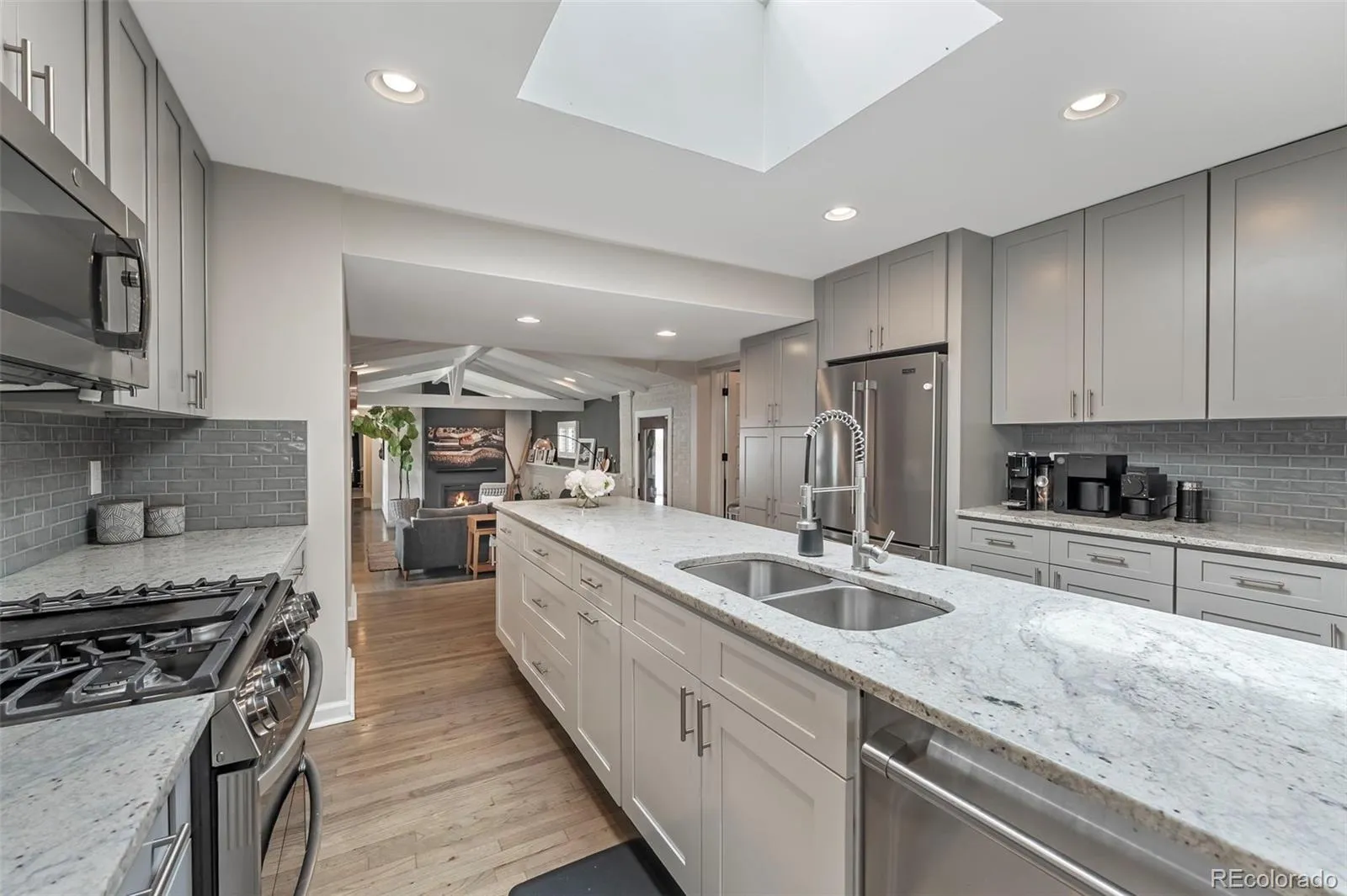925 Teller Street Lakewood CO 80214 | MLS #REC6541925 05282026163353 1600 10