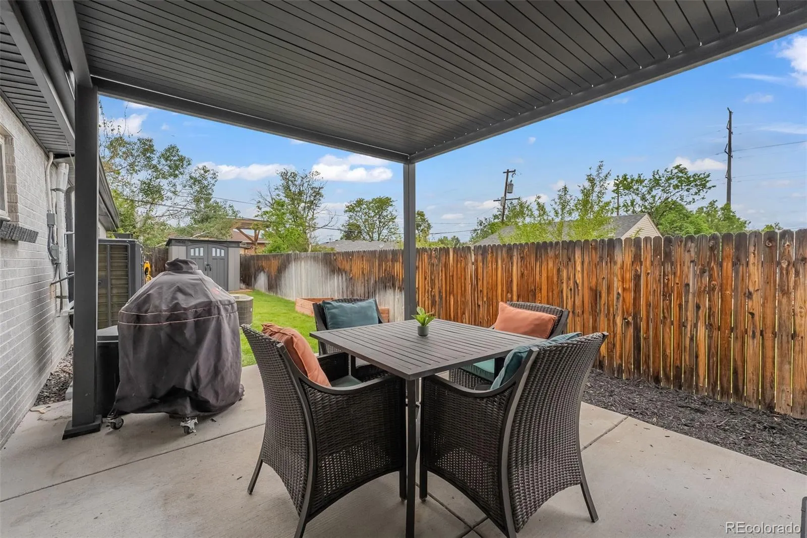 925 Teller Street Lakewood CO 80214 | MLS #REC6541925 05282026163353 1600 33