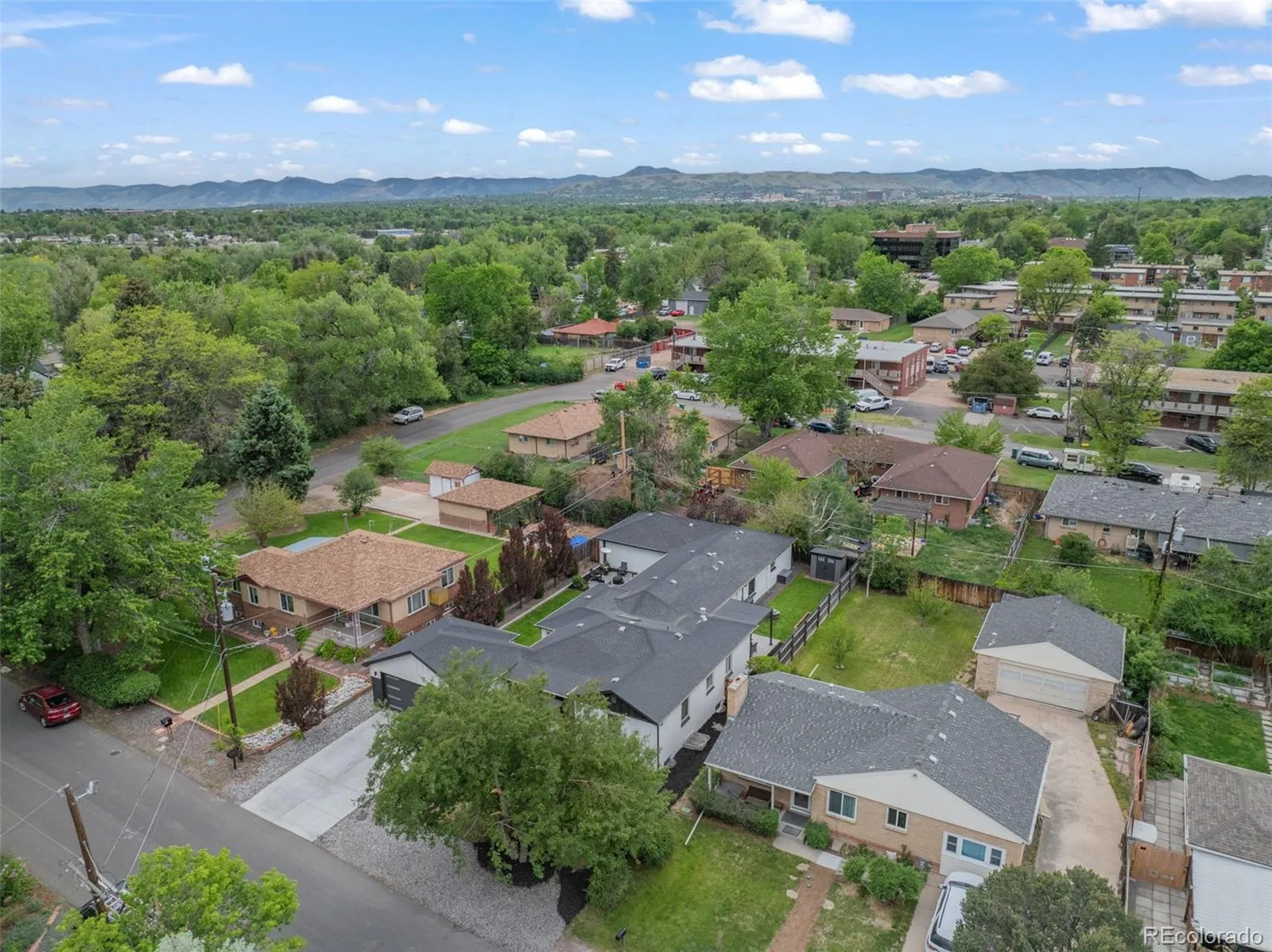 925 Teller Street Lakewood CO 80214 | MLS #REC6541925 05282026163353 1600 37