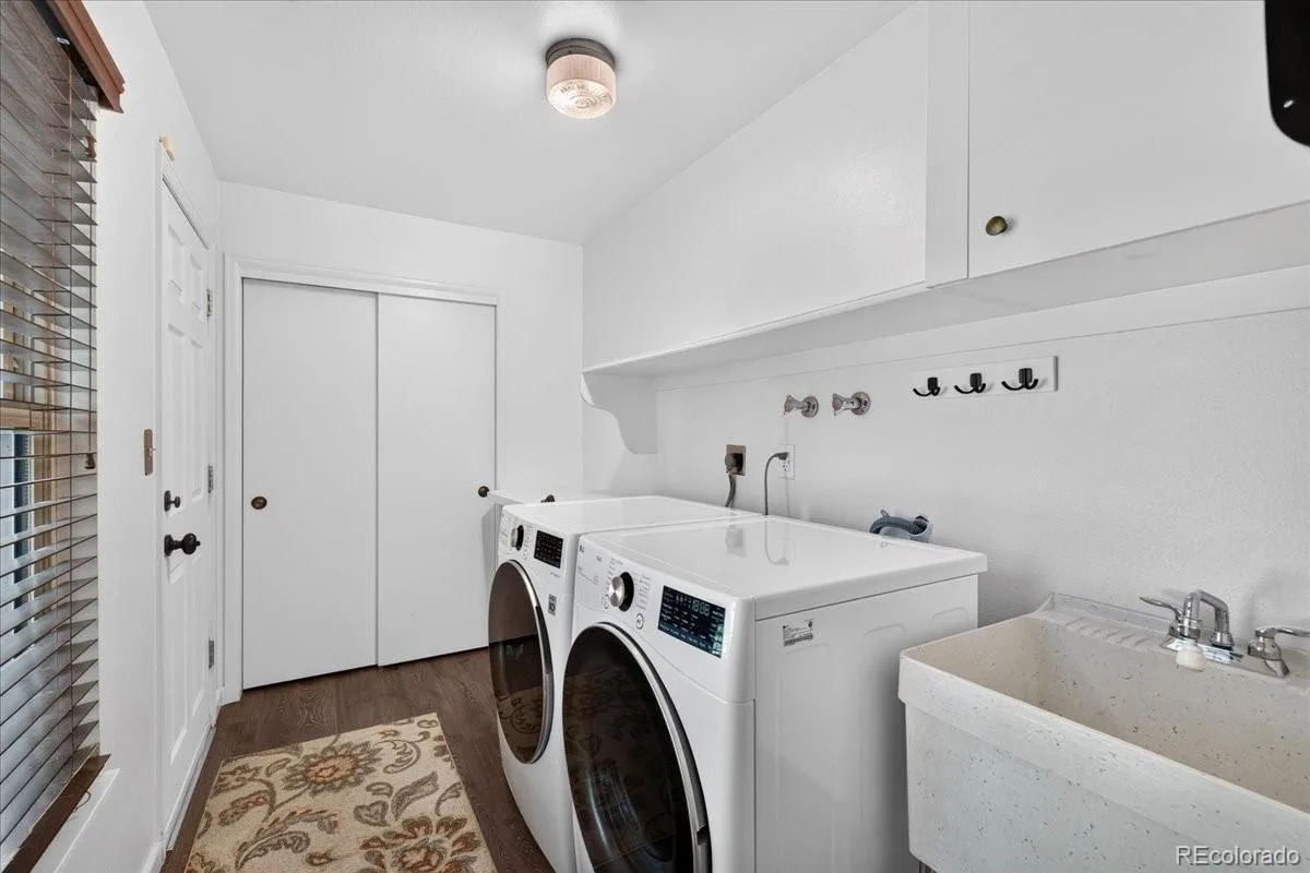 3064 S Spruce Way Denver CO 80231 | MLS #REC6543416 09302026041733 1200 19