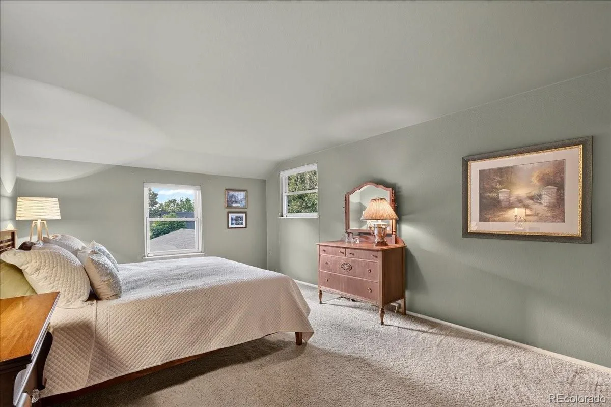 3064 S Spruce Way Denver CO 80231 | MLS #REC6543416 09302026041733 1200 23