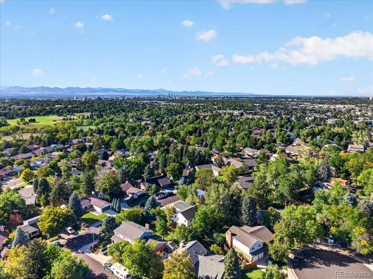 3064 S Spruce Way Denver CO 80231 | MLS #REC6543416 09302026041733 1200 39