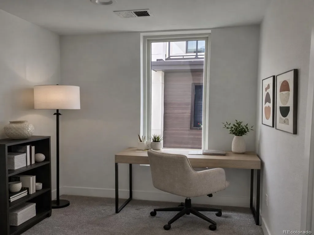 6830 E Lowry Boulevard Denver CO 80230 MLS #REC6547454 04302026043956 1024 14