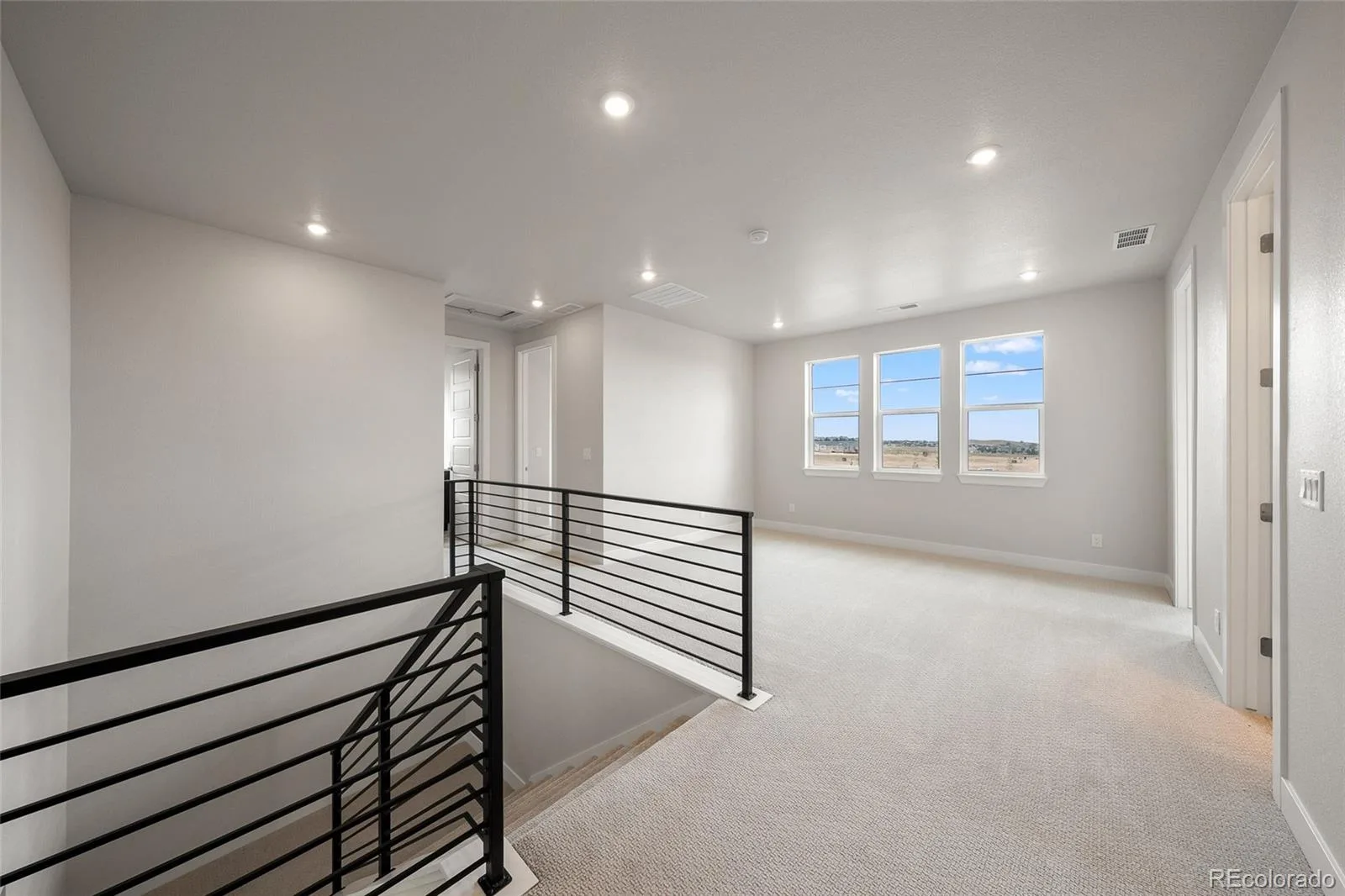 16824 Standing Elk Drive Parker CO 80134 | MLS #REC6548175 08172026231002 1600 22