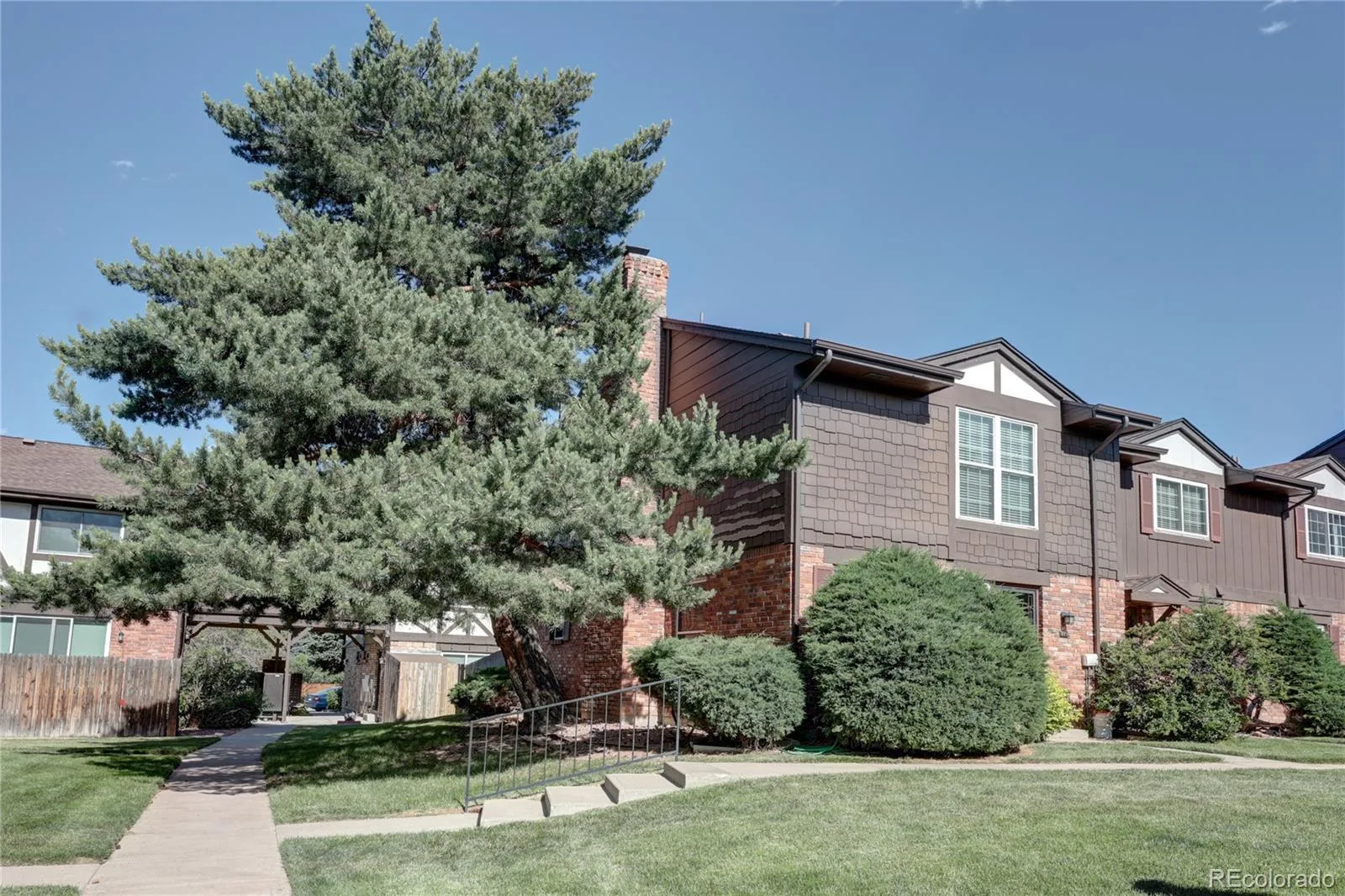 3855 S Monaco Street Parkway #172 Denver CO 80237 MLS #REC6550256 06182026202630 1600 34