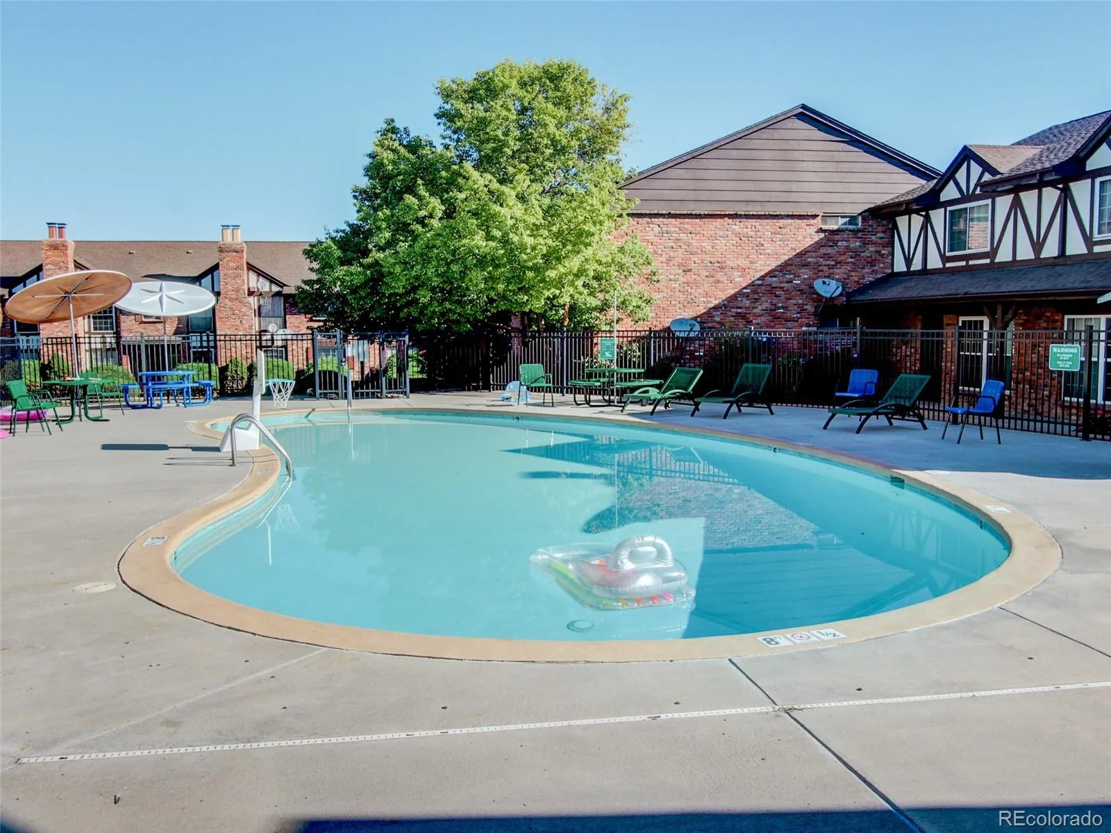 3855 S Monaco Street Parkway #172 Denver CO 80237 MLS #REC6550256 06182026202630 1600 35