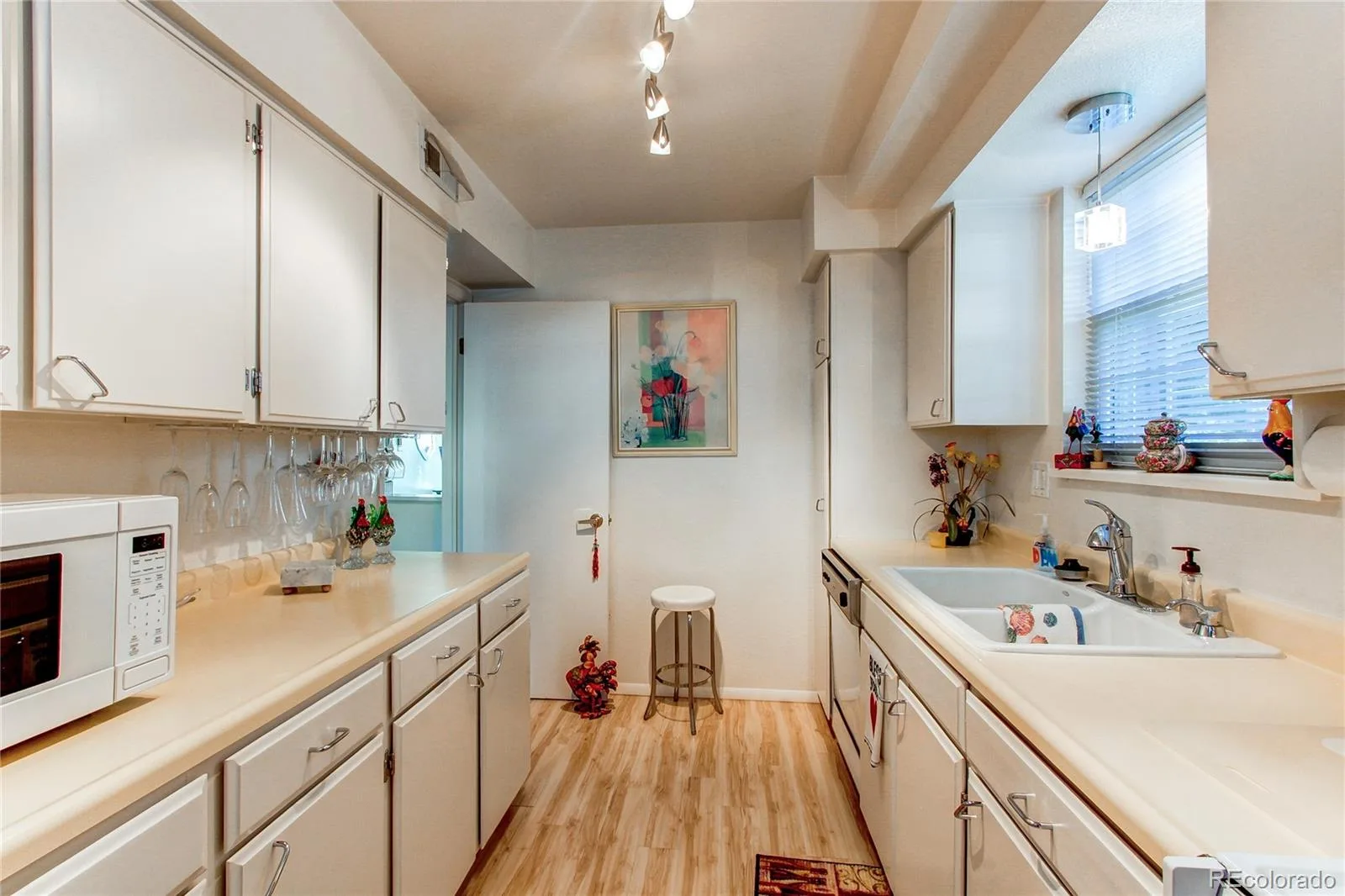 3855 S Monaco Street Parkway #172 Denver CO 80237 MLS #REC6550256 06182026202630 1600 9