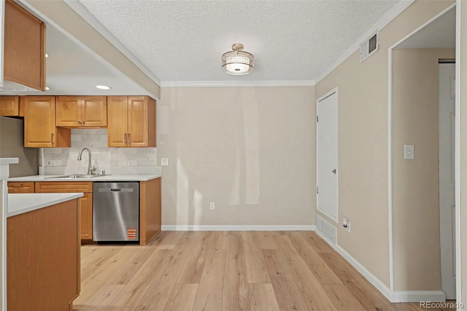 4400 S Quebec Street #101P Denver CO 80237 MLS #REC6550319 07022026142005 1600 14